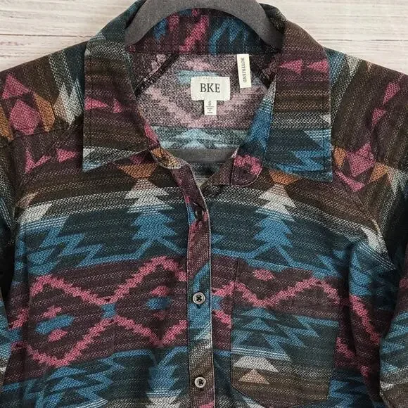 BKE Womens Buckle Plaid Boyfriend Shirt S Multi Aztec Print Button Granola Girl - Picture 2 of 10